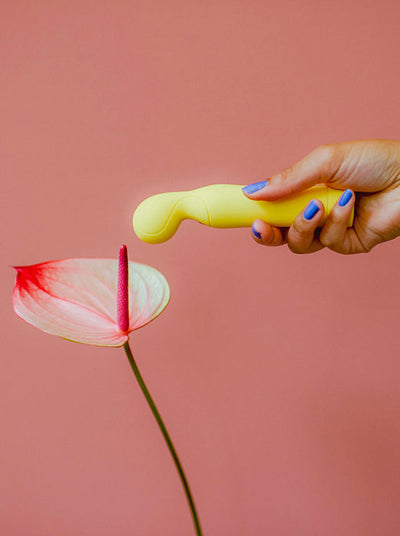 The Tennis Pro G-spot vibrator by Smile Makers